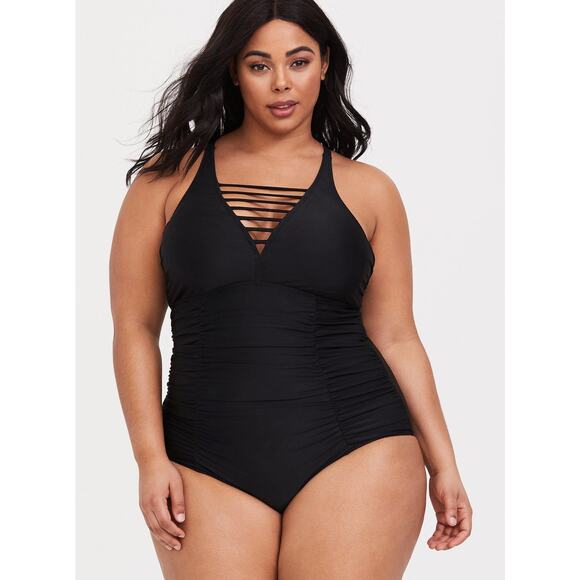 Torrid Wireless Ladder Front Ruched One Piece Swimsuit Black Size 5 - Picture 1 of 8